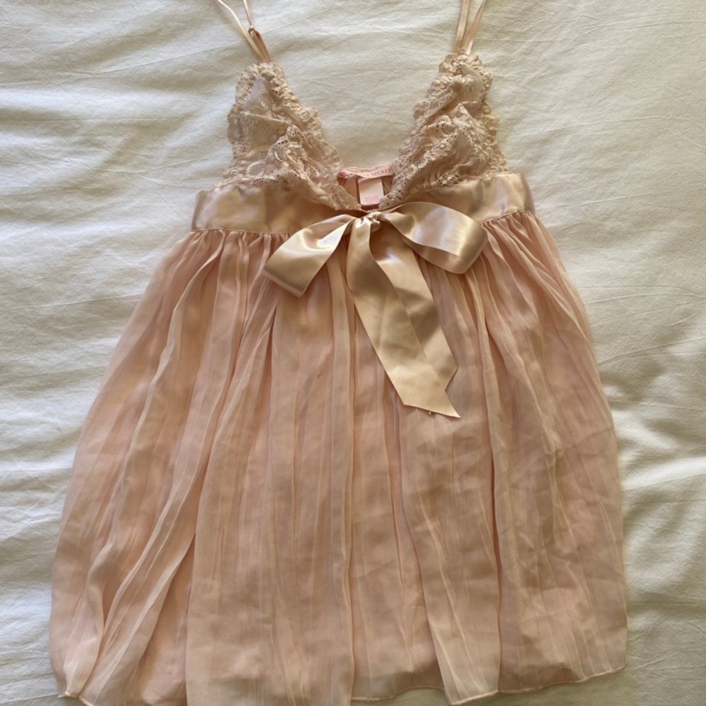 Victoria's Secret Light Pink Baby Doll Lace Top with Satin Bow